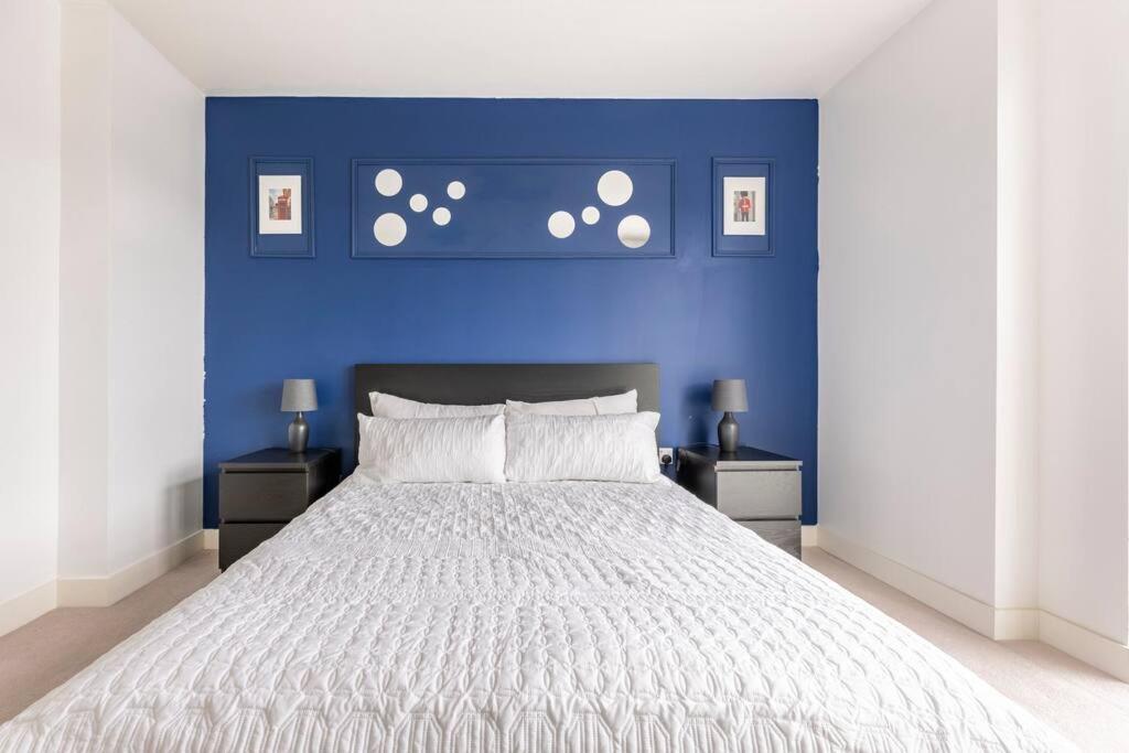Stylish & Comfortable Top-Floor Flat In Harrow London Luaran gambar
