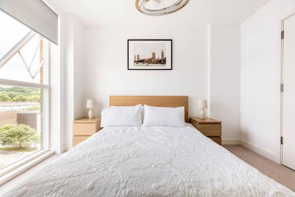 Stylish & Comfortable Top-Floor Flat In Harrow London Luaran gambar